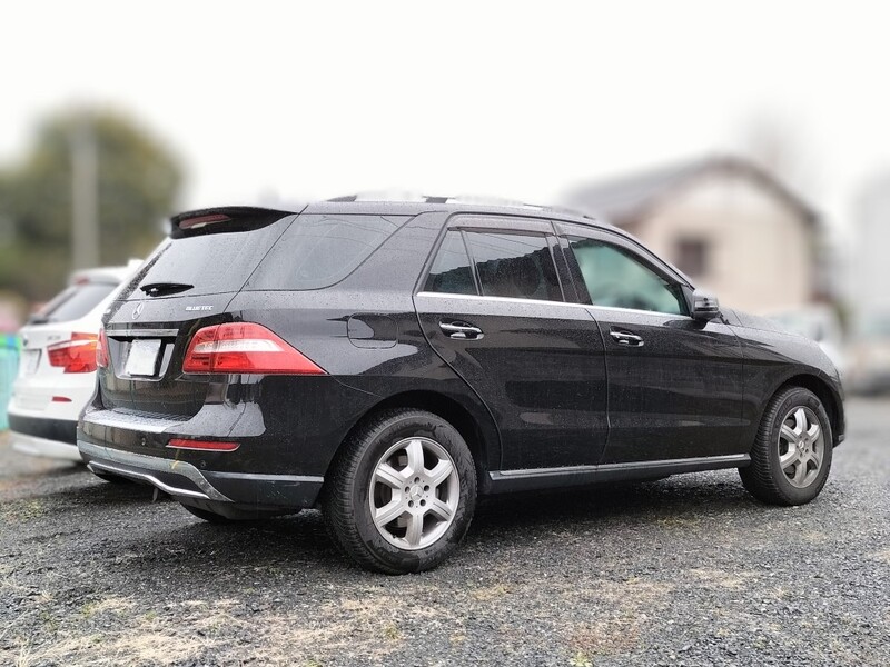 メルセデス・ベンツ Mクラス ML350 ブルーテック 4マチック_RHD_4WD(AT_3.0)