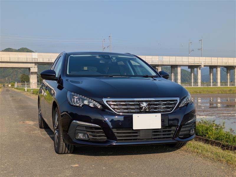 プジョー 308SW （ワゴン） SW アリュール ブルーHDi_RHD(EAT_1.5)