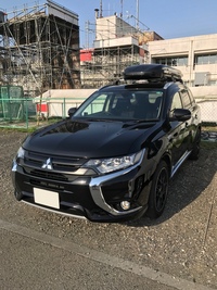 三菱 アウトランダーPHEV G セーフティパッケージ_4WD(2.0)