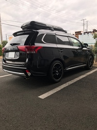 三菱 アウトランダーPHEV G セーフティパッケージ_4WD(2.0)