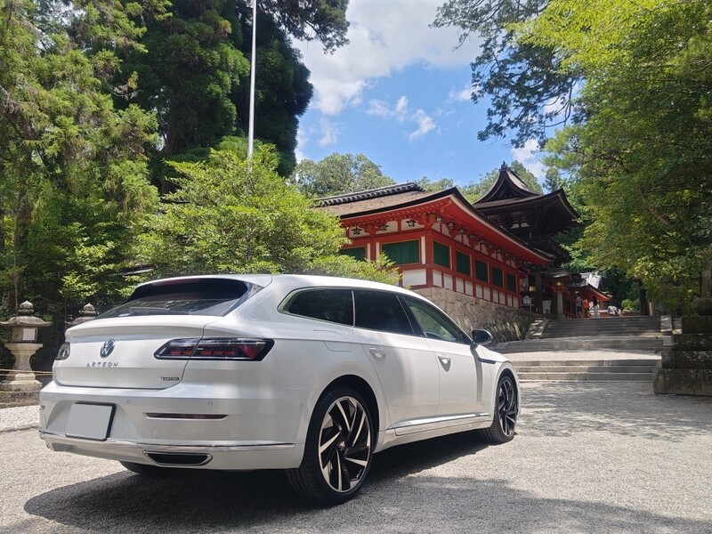 フォルクスワーゲン アルテオン シューティングブレーク TSI 4モーション エレガンス_RHD_4WD(DSG_2.0)