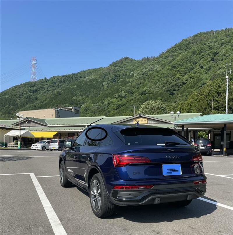 アウディ Q5 スポーツバック Q5 スポーツバック 40 TDI クワトロ Sライン_RHD_4WD(Sトロニック_2.0)