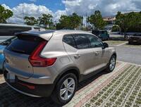 ボルボ XC40 プラス プロ B4 AWD_RHD_AWD(DCT_2.0)