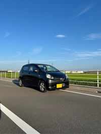 ダイハツ ミライース