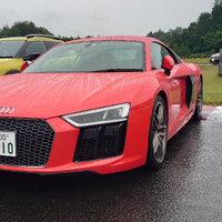 アウディ R8 （クーペ）