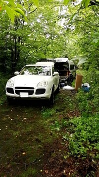 ポルシェ カイエン カイエンターボ_LHD_4WD(AT_4.5)
