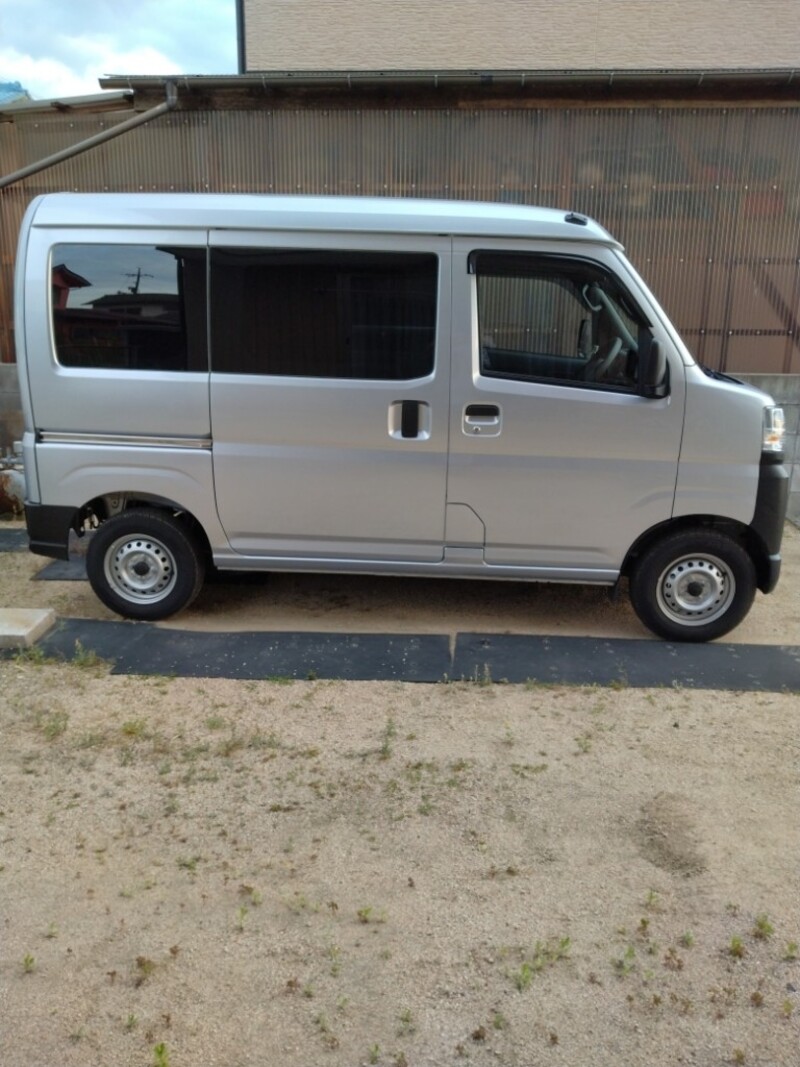 トヨタ ピクシスバン デラックス(CVT_0.66)