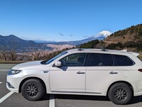 三菱 アウトランダーPHEV