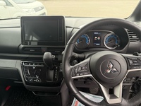 三菱 eKクロススペース T プレミアム_4WD(CVT_0.66)