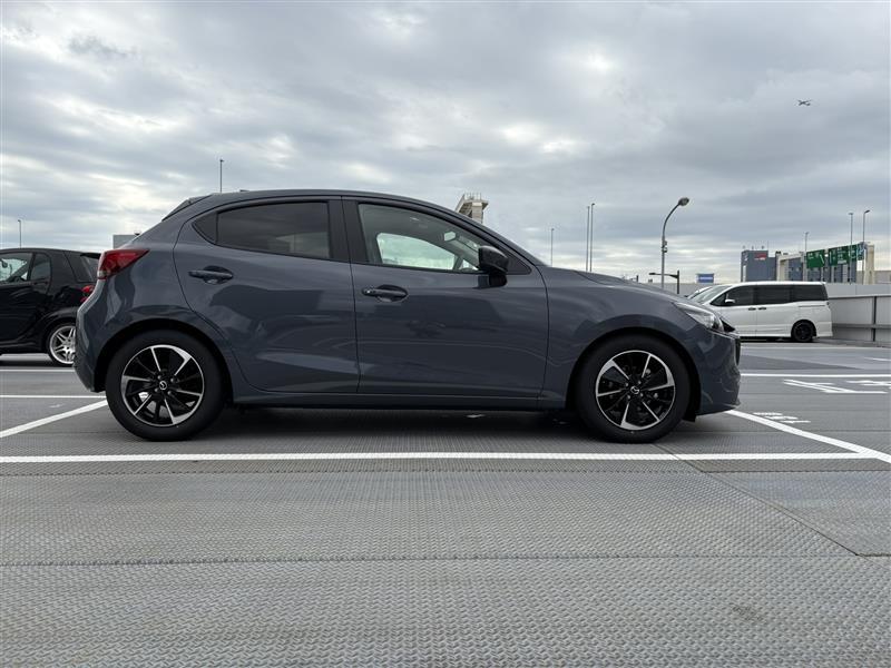 マツダ MAZDA2 15スポルト＋(MT_1.5)