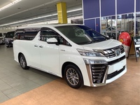 トヨタ ヴェルファイアハイブリッド ハイブリッド エグゼクティブラウンジ Z_7人乗り_E-Four(CVT_2.5)