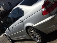 BMW 3シリーズ セダン 320i_RHD(AT)