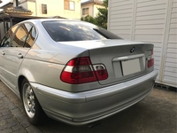 BMW 3シリーズ セダン 320i_RHD(AT)