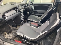 ミニ MINI ONE_RHD(MT_1.6)