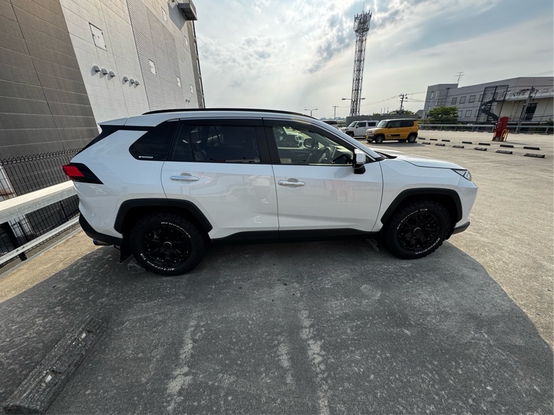 トヨタ RAV4 G_4WD(CVT_2.0)