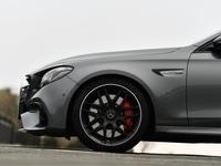メルセデスAMG Eクラス セダン メルセデスAMG E63 S 4マチック＋_LHD_4WD(AT_4.0)