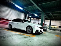 BMW 3シリーズ セダン 320i Mスポーツ スマート・クルーズ_RHD(AT_2.0)