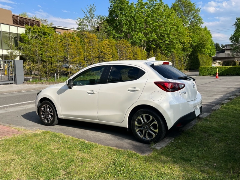 マツダ デミオ XD ツーリング Lパッケージ_4WD(AT_1.5)