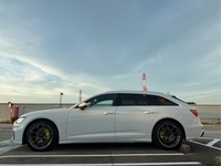 アウディ A6アバント (ワゴン) A6 アバント 40 TDI クワトロ スポーツ_RHD_4WD(Sトロニック_2.0)