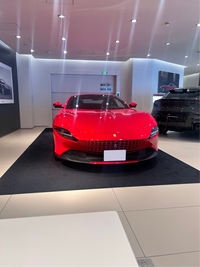 フェラーリ ローマ ローマ_LHD(F1DCT_3.9)
