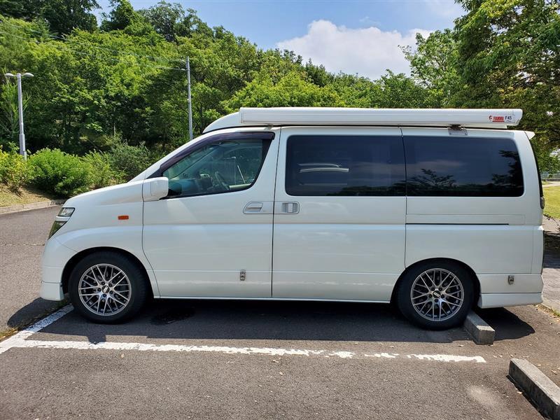 日産 エルグランド X_4WD(5ドア_AT_3.5_8人乗)