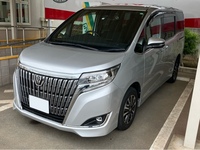トヨタ エスクァイア Xi“サイドリフトアップチルトシート装着車”_7人乗り_4WD(CVT_2.0)