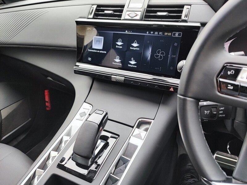 DSオートモビル DS7 クロスバック Eテンス オペラ E-TENSE 4X4_RHD_4WD(EAT_1.6)