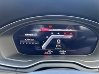 アウディ Q5 スポーツバック Q5 スポーツバック 40 TDI クワトロ Sライン_RHD_4WD(Sトロニック_2.0)