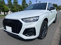 アウディ Q5 スポーツバック Q5 スポーツバック 40 TDI クワトロ Sライン_RHD_4WD(Sトロニック_2.0)