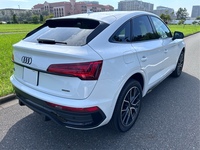 アウディ Q5 スポーツバック Q5 スポーツバック 40 TDI クワトロ Sライン_RHD_4WD(Sトロニック_2.0)