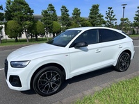 アウディ Q5 スポーツバック Q5 スポーツバック 40 TDI クワトロ Sライン_RHD_4WD(Sトロニック_2.0)