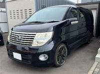 日産 エルグランド 2.5L ハイウェイスター_4WD(AT_2.5)