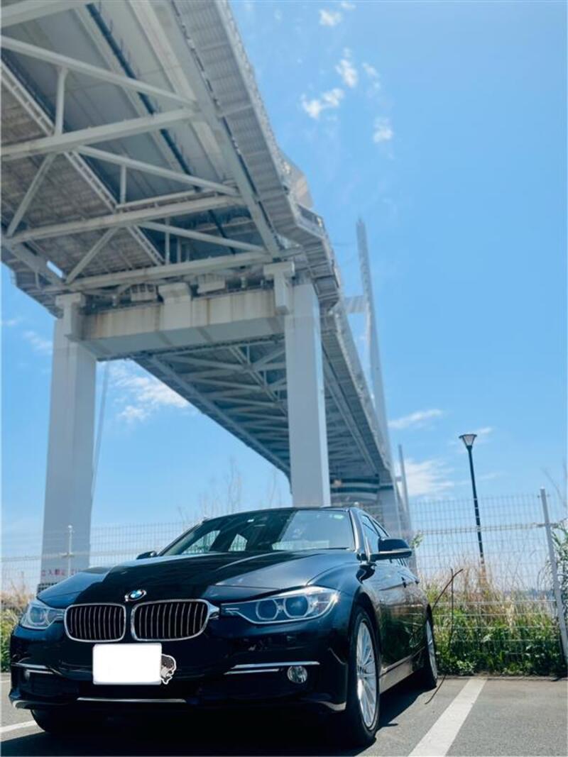 BMW 3シリーズ セダン 320d ラグジュアリー スマート・クルーズ_RHD(AT_2.0)