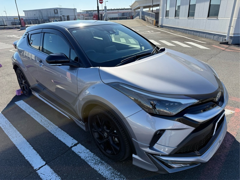 トヨタ C-HRハイブリッド G“モードネロ セーフティープラス III”(CVT_1.8)
