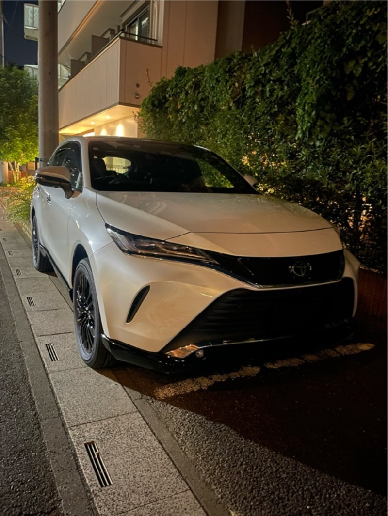 トヨタ ハリアーハイブリッド Z“レザーパッケージ・ナイトシェード”(CVT_2.5_ハイブリッド)