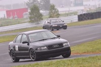 アウディ A4 （セダン） 1.8T クワトロ_RHD_4WD(MT_1.8)