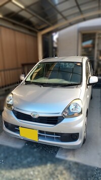 ダイハツ ミライース