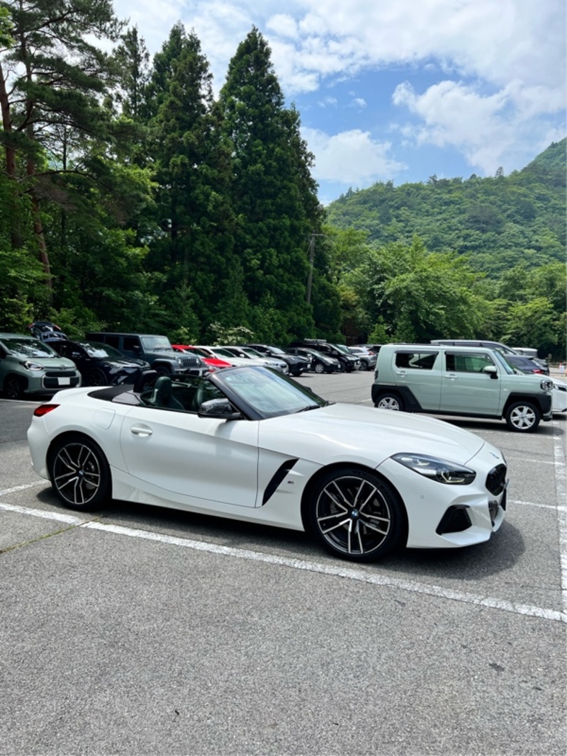 BMW Z4 ロードスター sドライブ 20i Mスポーツ_RHD(AT_2.0)