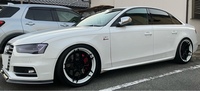 アウディ S4 (セダン) セダン_RHD_4WD(AT_3.0)