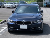 BMW 3シリーズ セダン 320i ラグジュアリー スマート・クルーズ_RHD(AT_2.0)