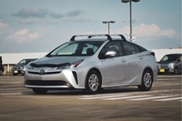 トヨタ プリウス S(CVT_1.8)