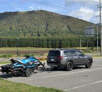 トヨタ ランドクルーザー300 GRスポーツ_5人乗り_4WD (AT_3.3_ディーゼル)