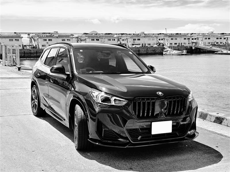 BMW X1 xドライブ 20d Mスポーツ_RHD_4WD(DCT_2.0)