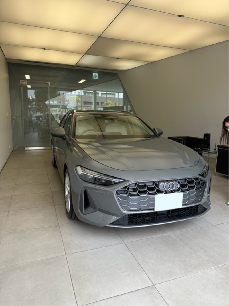 アウディ A5 アバント (ワゴン) TFSI クワトロ 150kW_RHD_4WD(Sトロニック_2.0)