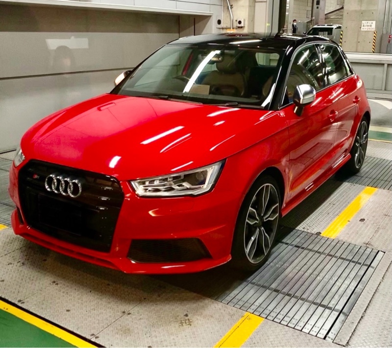 アウディ S1 スポーツバック S1 スポーツバック_RHD_4WD(MT_2.0)