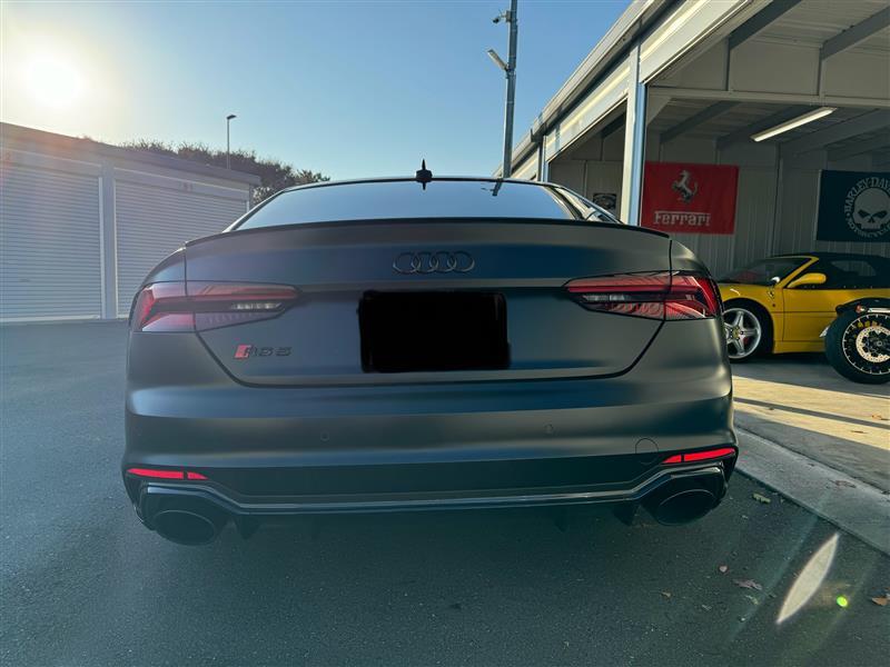 アウディ RS5 RS5 クーペ_RHD_4WD(AT_2.9)