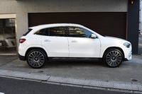メルセデス・ベンツ GLAクラス GLA200d 4マチック_RHD_4WD(DCT_2.0)