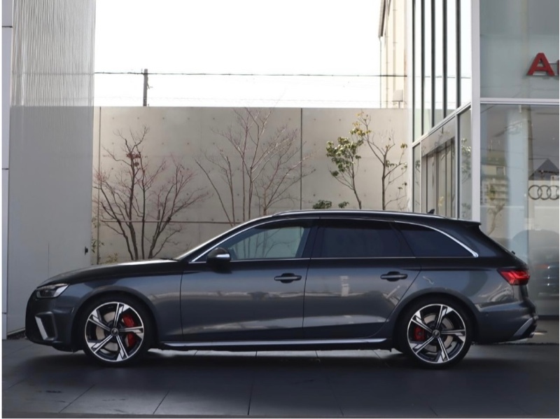 アウディ S4 アバント (ワゴン) S4 アバント_RHD_4WD(ティプトロニック_3.0)