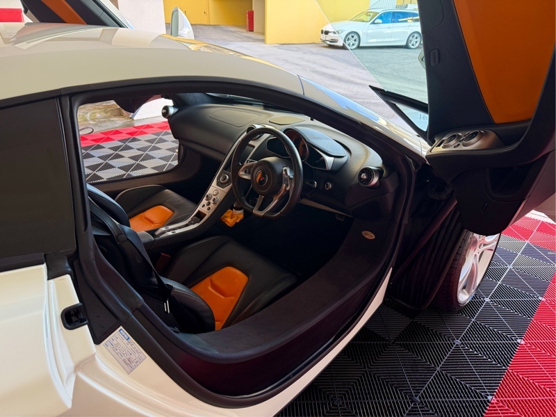 マクラーレン MP4-12C MP4-12C_RHD(SSG_3.8)
