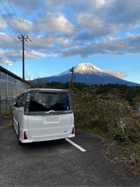 トヨタ ヴォクシー ZS_7人乗り(CVT_2.0)